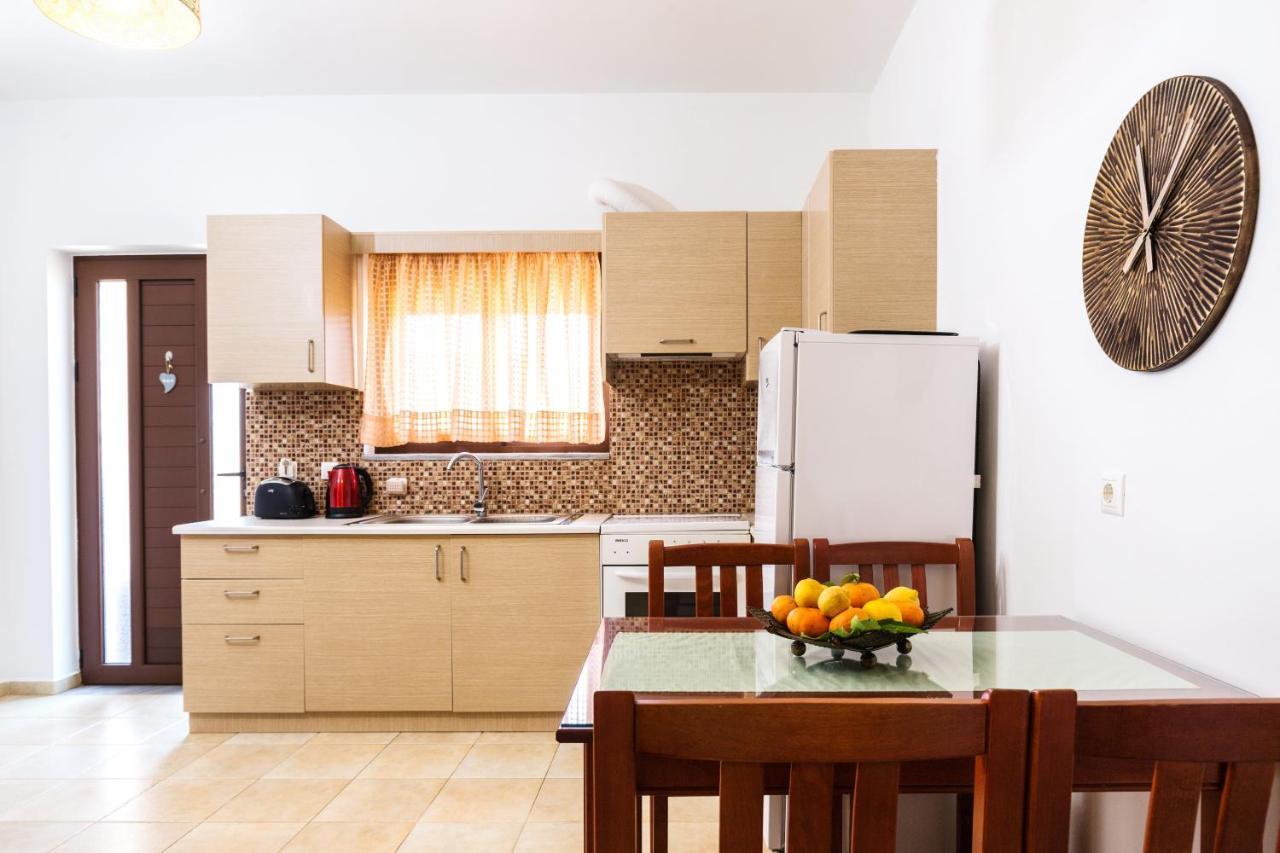 Anastellar Aparthotel Kissamos Ngoại thất bức ảnh