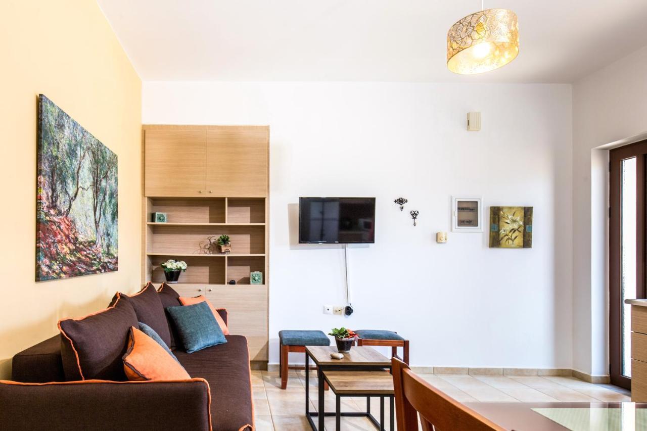 Anastellar Aparthotel Kissamos Ngoại thất bức ảnh