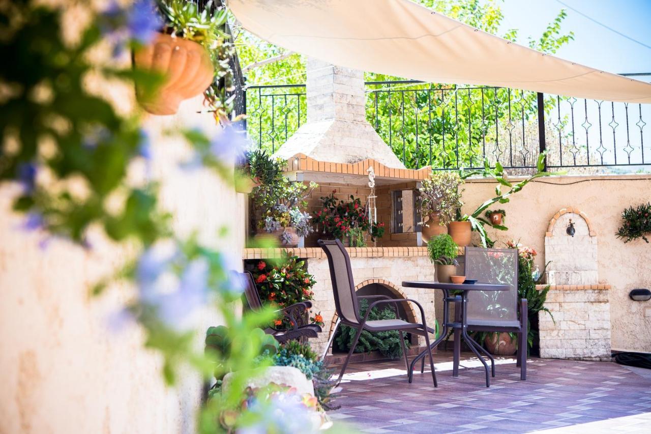 Anastellar Aparthotel Kissamos Ngoại thất bức ảnh